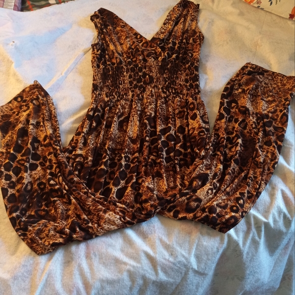 Animal Print Jumpsuit - Picture 3 of 7